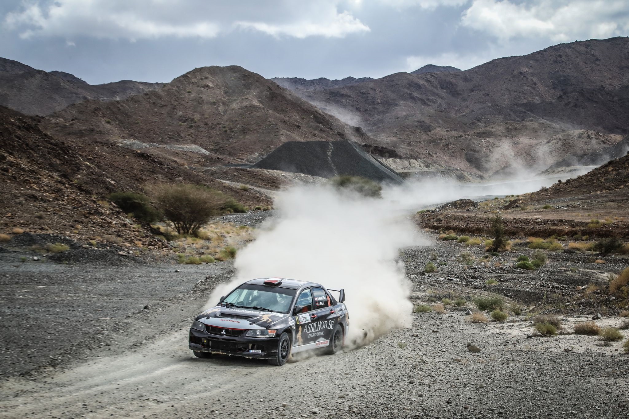 AL-THEFIRI’S ABSENCE LEAVES MERC2 DOOR WIDE OPEN AT QATAR INTERNATIONAL RALLY