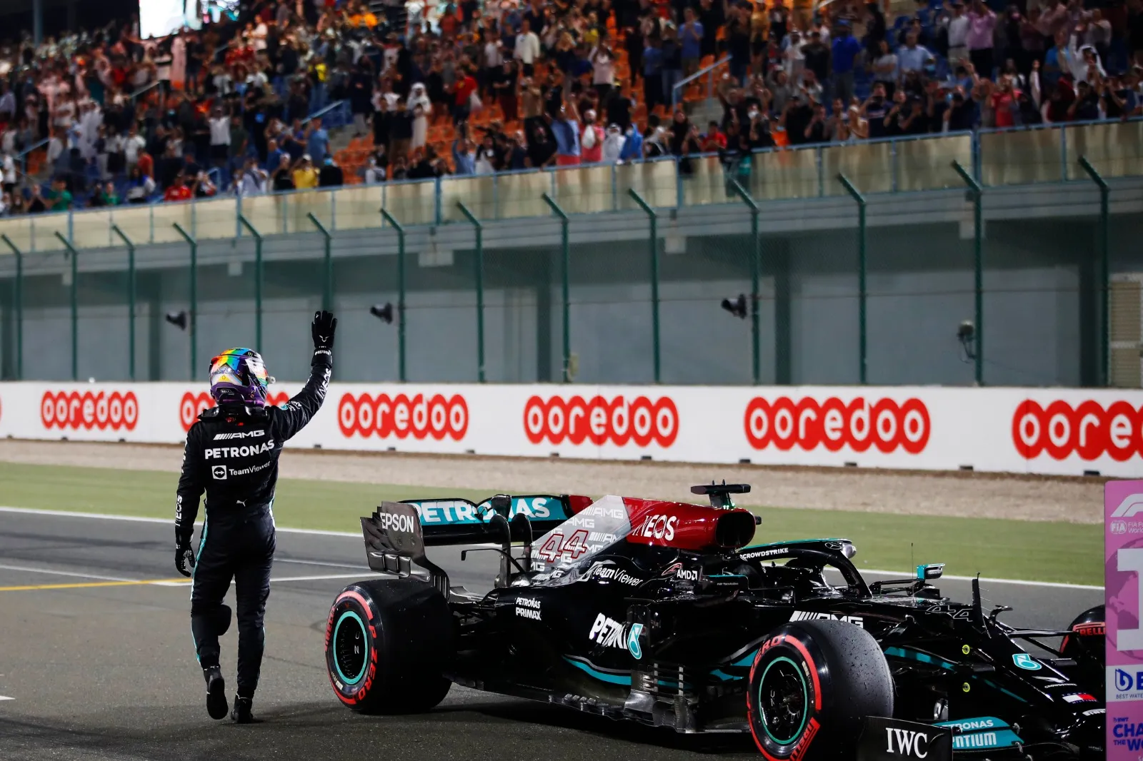 OFFICIAL QUALIFYING SESSION THRILLS FANS AT PACKED LCSC